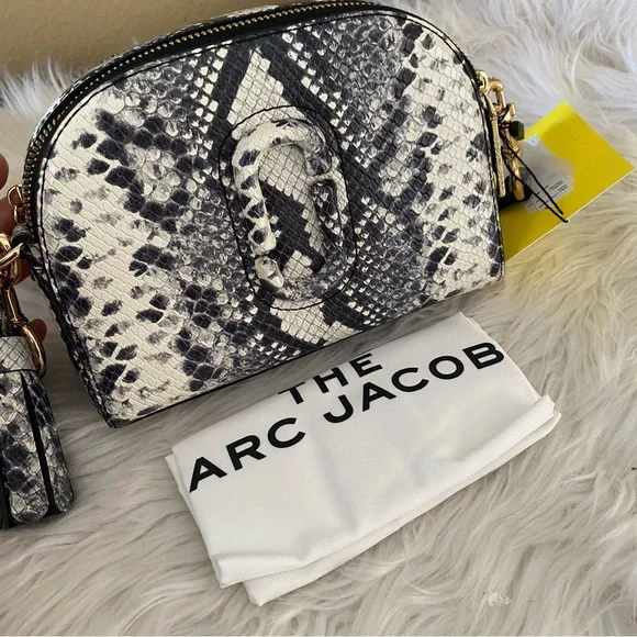 New Marc Jacob shutter Leather crossbody Bag - Picture 6 of 17
